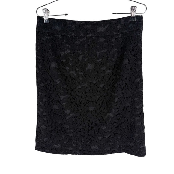 Banana Republic Dresses & Skirts - Banana Republic Pencil Skirt Womens Size 6 Black Lace Lined Classic Elegant